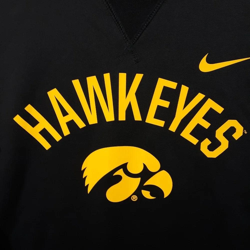 Nike Iowa Hawkeyes Sweatshirt Mens Medium Black Therma-Fit NCAA